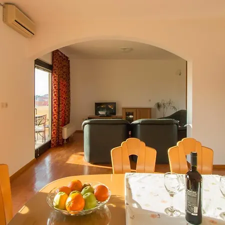 Panorama Apartment